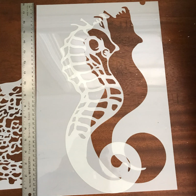 Seahorse + habitat coral STENCIL