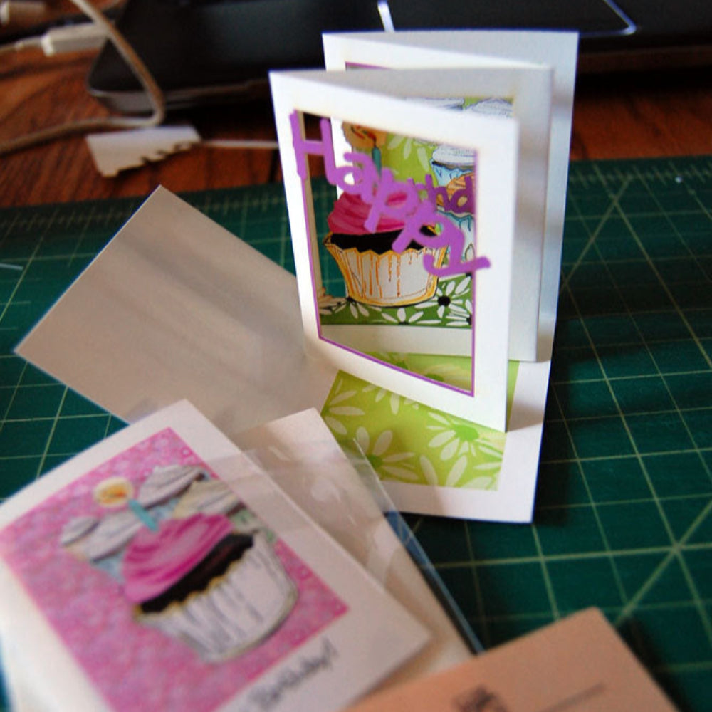 Birthday Cupcakes-chunky font (POPupfoldOUT)